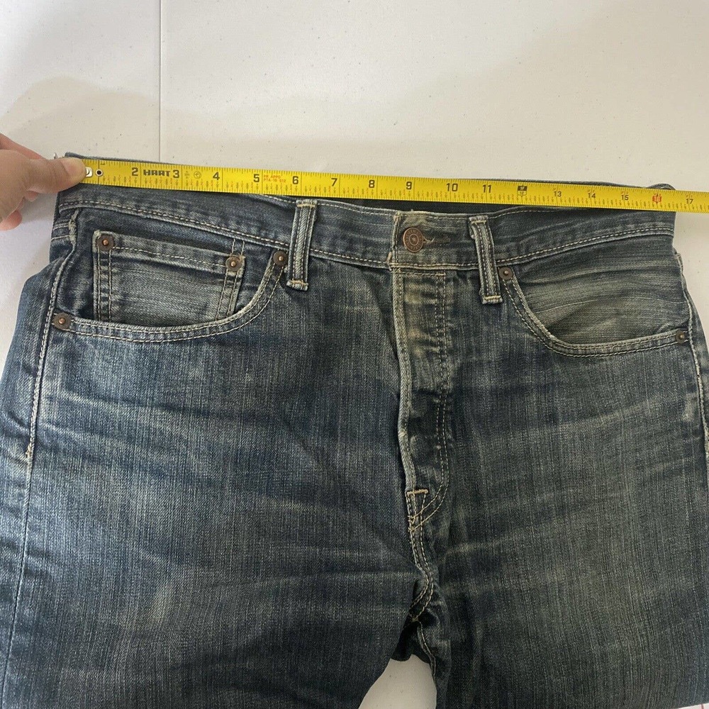 Levi's 501 Original Straight Button Fly Jeans Men's Blue Distressed Size 32x30 - Picture 8 of 12